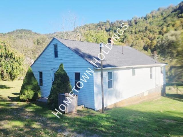2 BR, 1 BA Apartment 1444 Adria Rd, North Tazewell, VA 24630