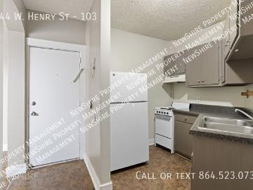 2 BR, 1 BA Apartment 144 W. Henry St, Spartanburg, SC 29306