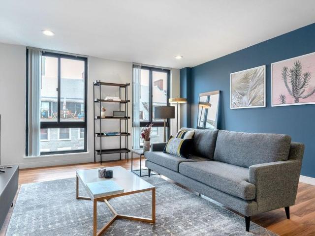 2 BR, 1 BA Apartment 145 Commercial St Boston, MA 02109