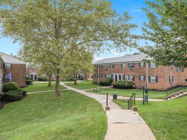2 BR, 1 BA Apartment 145 Grandview Avenue Unit 2 beds, 1 bath, $2575, Edison, NJ 08837