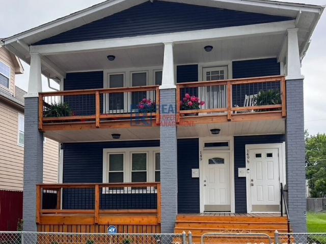 2 BR, 1 BA Apartment 149 1/2 S Ogden Ave, Columbus, OH 43204