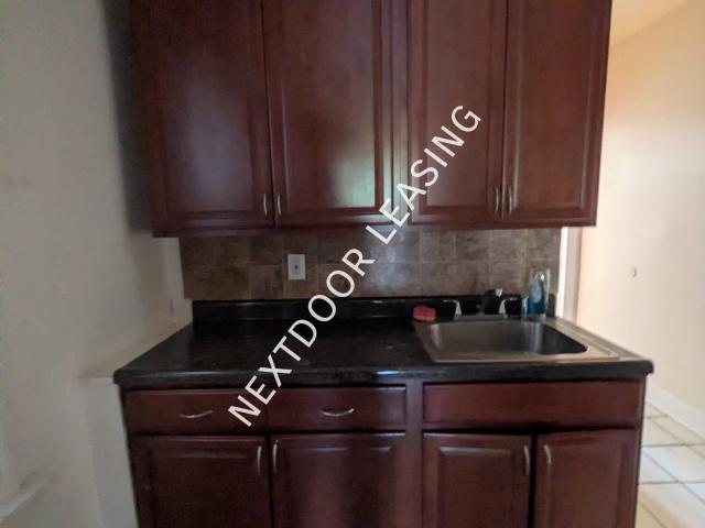 2 BR, 1 BA Apartment 149 Wilkinson Ave, Jersey City, NJ 07305
