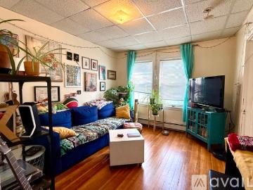 2 BR, 1 BA Apartment 14 Craigie St, Unit 3A, Somerville, MA 02143