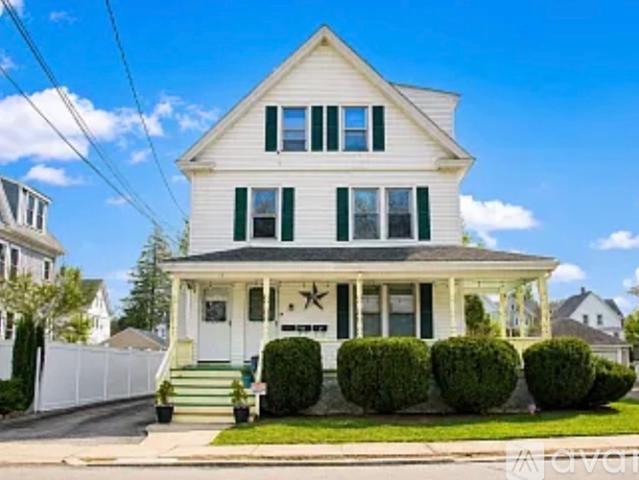 2 BR, 1 BA Apartment 14 George Street, Unit #3, Westerly, RI 02891
