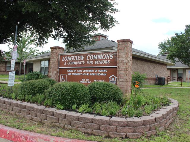 2 BR, 1 BA Apartment 1500 East Marshall, Longview, TX 75601