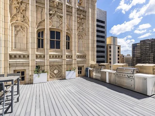 2 BR, 1 BA Apartment 1509 Main St, Dallas, TX 75201