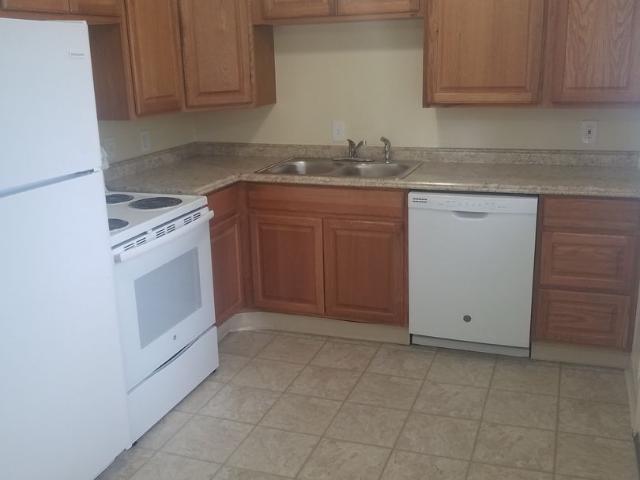 2 BR, 1 BA Apartment 150 Laurel St, Broomfield, CO 80020