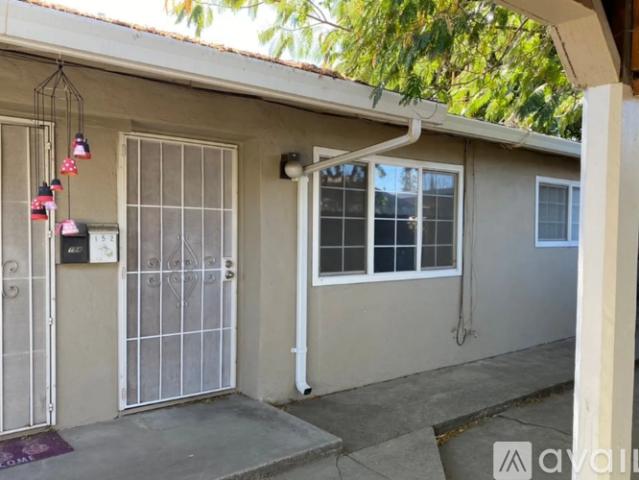 2 BR, 1 BA Apartment 150 N Acacia Ave, Unit 152, Ripon, CA 95366