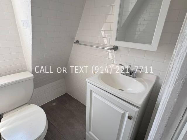 2 BR, 1 BA Apartment 157 Buena Vista Avenue, Yonkers, NY 10701