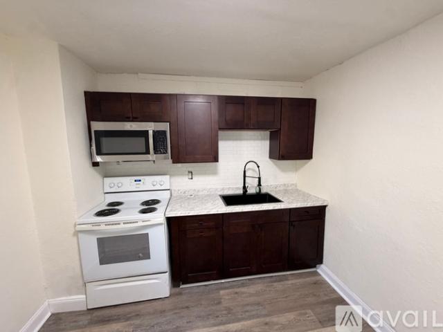 2 BR, 1 BA Apartment 1540 Ella St, Unit unit 2, Jacksonville, FL 32209