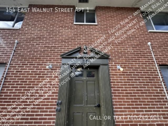 2 BR, 1 BA Apartment 154 East Walnut Street Apt 1, Lancaster, OH 43130