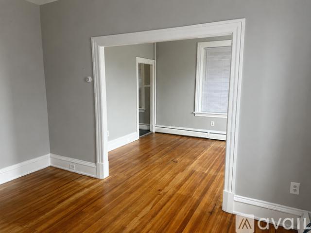 2 BR, 1 BA Apartment 154 Hudson Street, Unit 3, Phillipsburg, NJ 08865