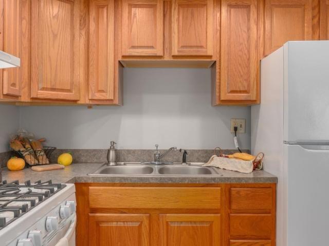 2 BR, 1 BA Apartment 1550 West Royalton Road Unit 1, Broadview Heights, OH 44147