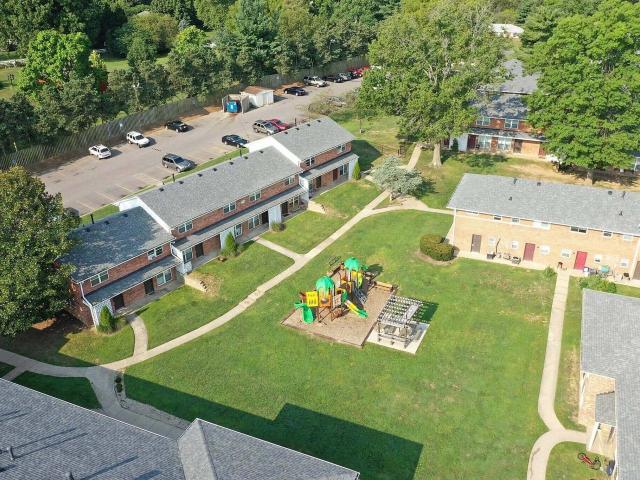 2 BR, 1 BA Apartment 1553 Alexandria Dr Unit 13, Lexington, KY 40504