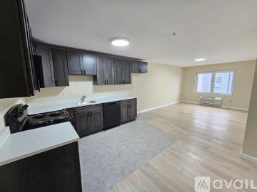 2 BR, 1 BA Apartment 158 6th St, Unit 504, Passaic, NJ 07055
