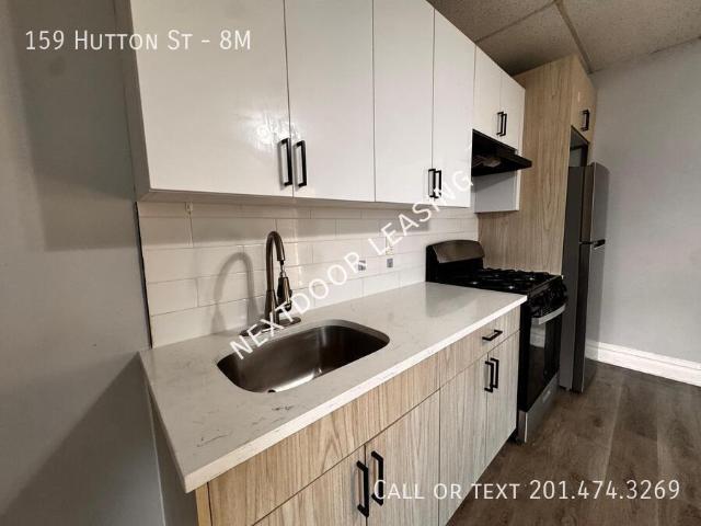 2 BR, 1 BA Apartment 159 Hutton St, Jersey City, NJ 07307