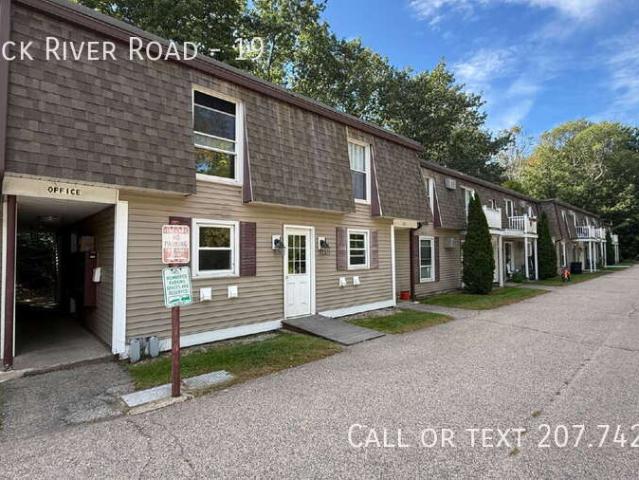 2 BR, 1 BA Apartment 15 Back River Road, Dover, NH 03820