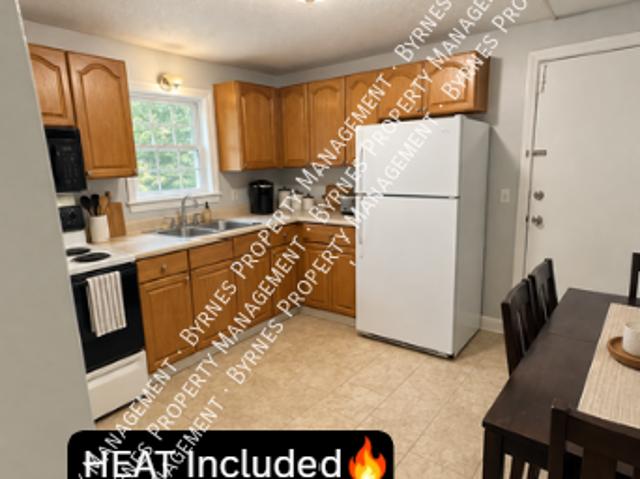 2 BR, 1 BA Apartment 15 Boyden Street Ext, Webster, MA 01570