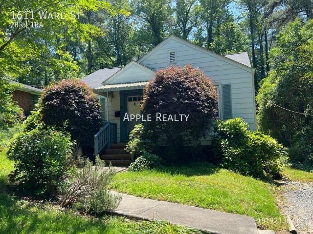 2 BR, 1 BA Apartment 1611 Ward St, Durham, NC 27707