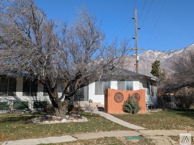 2 BR, 1 BA Apartment 1612 Farr Dr, Unit B, Ogden, UT 84404