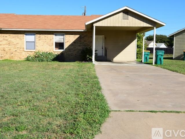 2 BR, 1 BA Apartment 1621 Kelly Dr, Belton, TX 76513