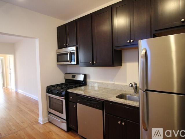 2 BR, 1 BA Apartment 1638 W North Shore Ave, Unit 3, Chicago, IL 60626