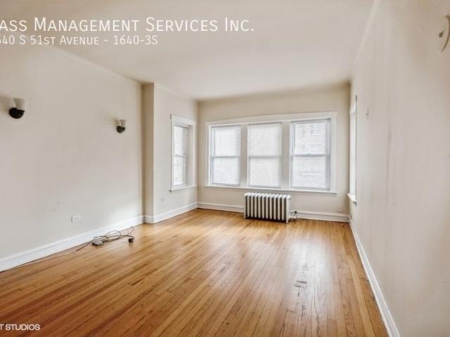 2 BR, 1 BA Apartment 1640 S 51st Avenue, Cicero, IL 60804
