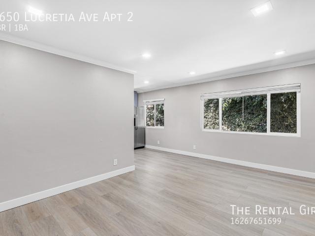 2 BR, 1 BA Apartment 1650 Lucretia Ave Apt 2, Los Angeles, CA 90026