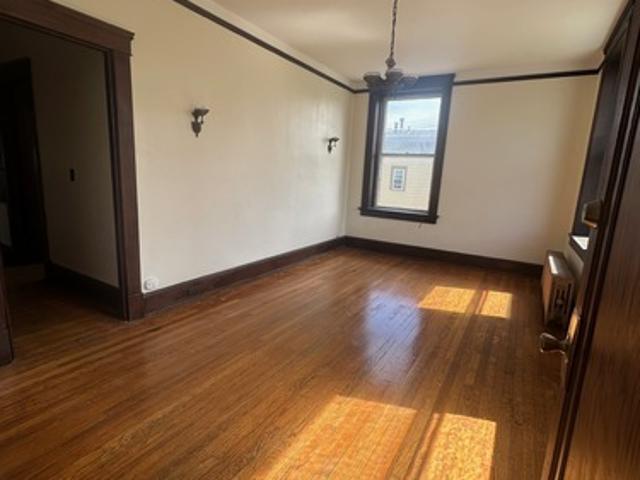 2 BR, 1 BA Apartment 165 W 3rd Street, Unit 3, Oswego, NY 13126