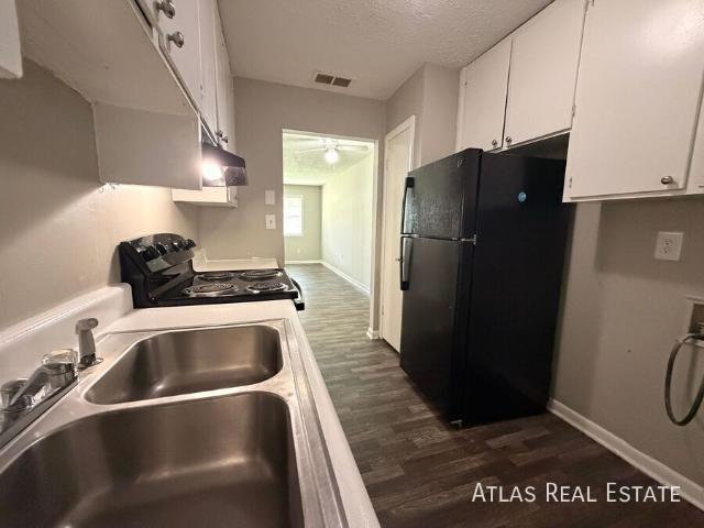 2 BR, 1 BA Apartment 165 Amethyst Drive, Athens, GA 30607