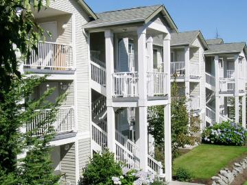 2 BR, 1 BA Apartment 16619 Larch Way Unit 201, Lynnwood, WA 98037