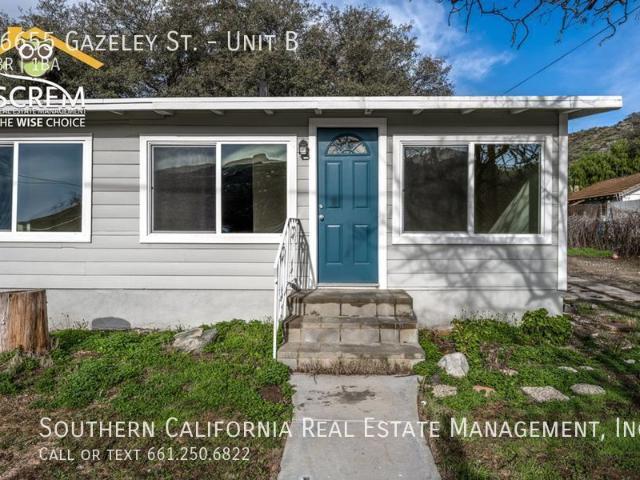2 BR, 1 BA Apartment 16655 Gazeley St Canyon Country, CA 91351