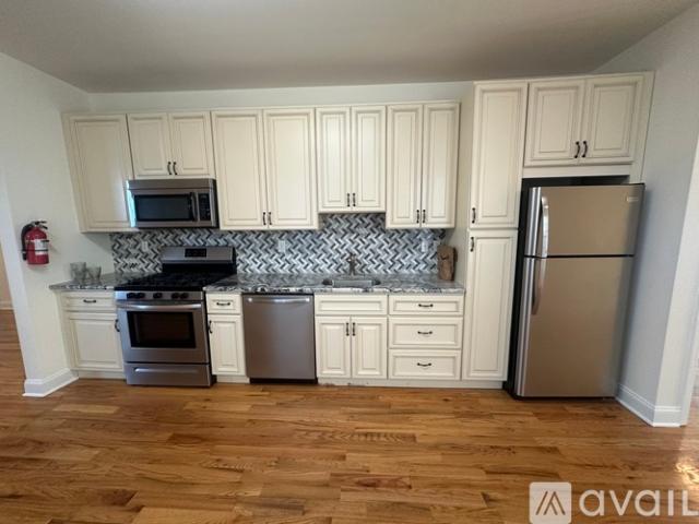 2 BR, 1 BA Apartment 166 W Washington Ave, Unit 166B, Washington, NJ 07882