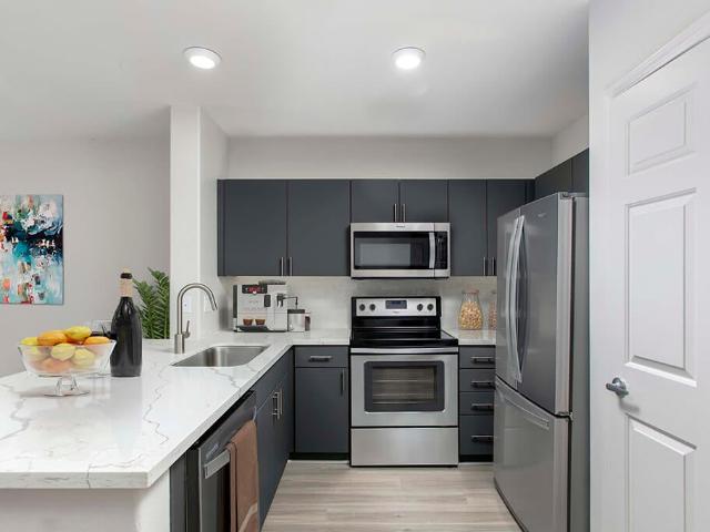 2 BR, 1 BA Apartment 1670 Kettner Blvd. Ste. 2 Unit 218, San Diego, CA 92101