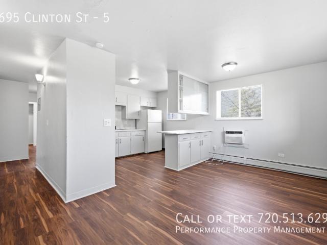 2 BR, 1 BA Apartment 1695 Clinton St, Aurora, CO 80010
