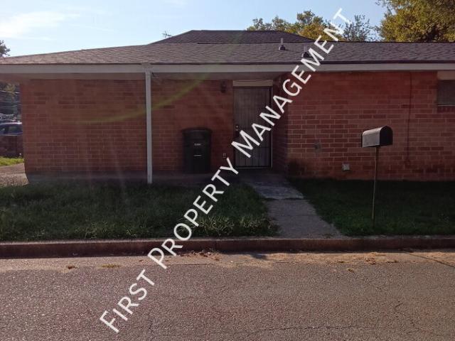 2 BR, 1 BA Apartment 1700 Wilson St, Chattanooga, TN 37406