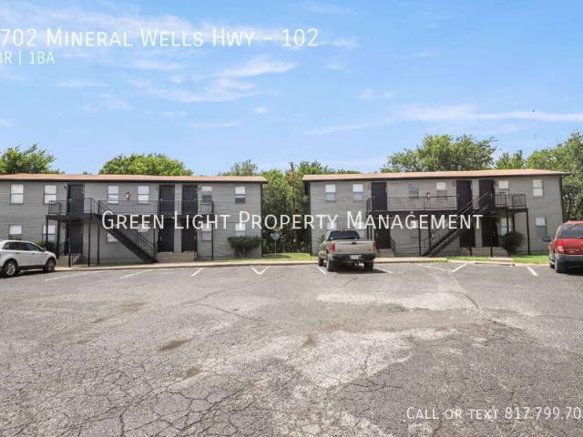 2 BR, 1 BA Apartment 1702 Mineral Wells Hwy, Weatherford, TX 76088