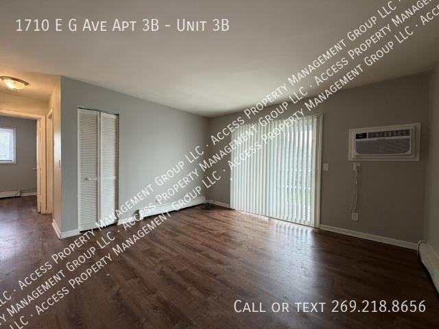 2 BR, 1 BA Apartment 1710 E G Ave Apt 3B, Parchment, MI 49004
