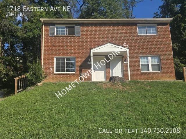 2 BR, 1 BA Apartment 1718 Eastern Ave NE, Roanoke, VA 24012