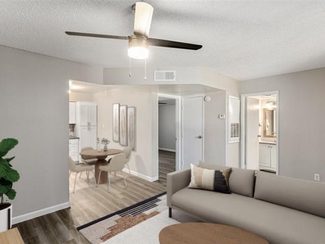 2 BR, 1 BA Apartment 17646 North Cave Creek Road Unit 233, Phoenix, AZ 85032