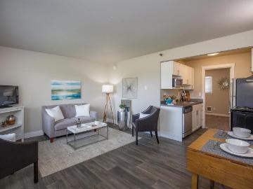 2 BR, 1 BA Apartment 1801 South 15th Street Unit 07, Tacoma, WA 98405