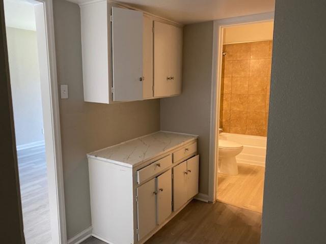 2 BR, 1 BA Apartment 1809 Cox St Unit 1809 105, Carrollton, TX 75006