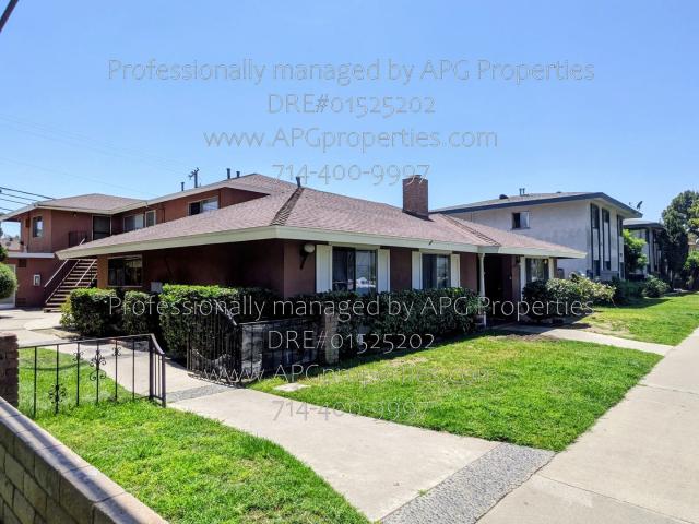 2 BR, 1 BA Apartment 1810 W Greenleaf Ave, Anaheim, CA 92801