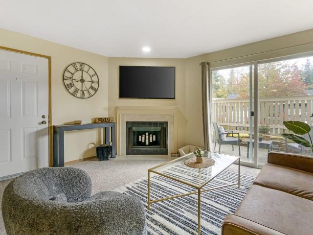 2 BR, 1 BA Apartment 18124 36th Ave W Unit S15, Lynnwood, WA 98037