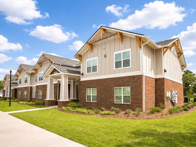 2 BR, 1 BA Apartment 1820 Macon Rd. Unit C105, Perry, GA 31069