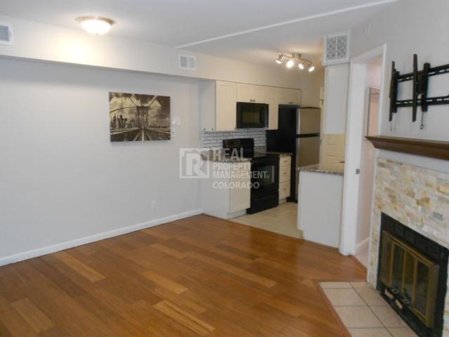 2 BR, 1 BA Apartment 1845 Kendall St, Lakewood, CO 80214