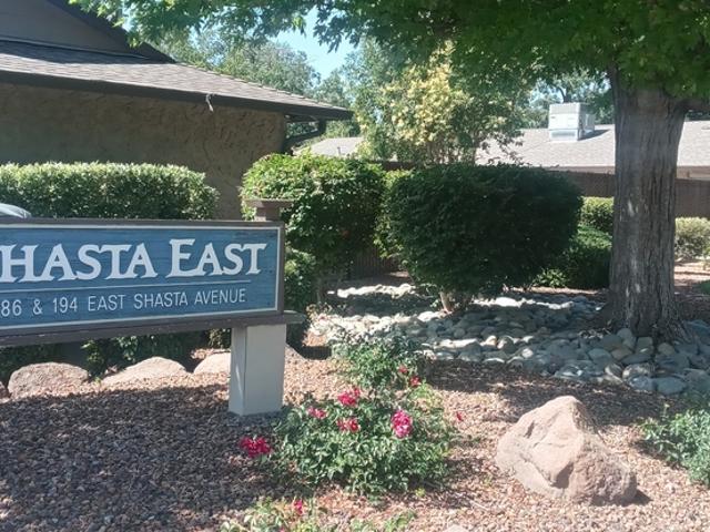 2 BR, 1 BA Apartment 186 E Shasta Ave, Unit 1B, Chico, CA 95973