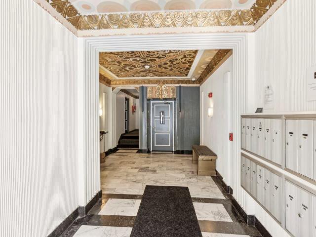 2 BR, 1 BA Apartment 1870 Pacific Avenue Unit 204, San Francisco, CA 94109