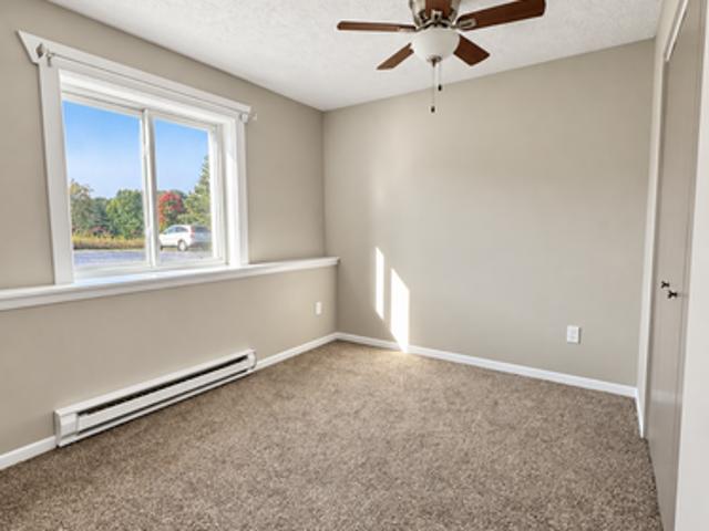 2 BR, 1 BA Apartment 1900 Apartment Dr, Unit 3, Traverse City, MI 49696