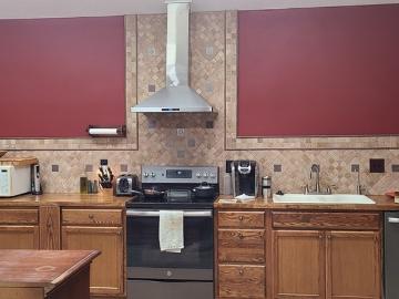 2 BR, 1 BA Apartment 190 Ferry Road, Saco, ME 04072